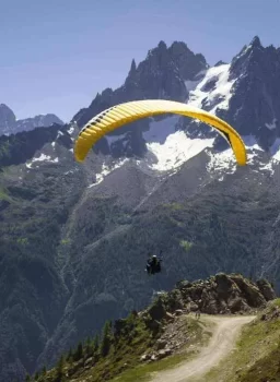 Paragliding